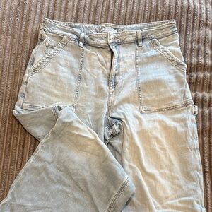 Light Wash Baggy Wide Leg AE jeans